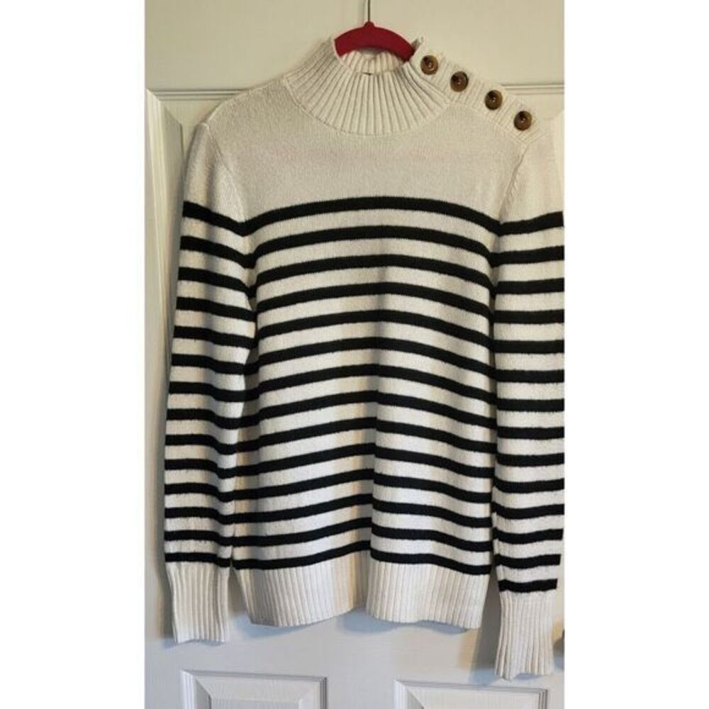 Chaps Woman's Pullover Sweater, White with Black Stripes‎ Size Small